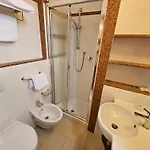 菲奥瑞拉酒店 酒店 2*