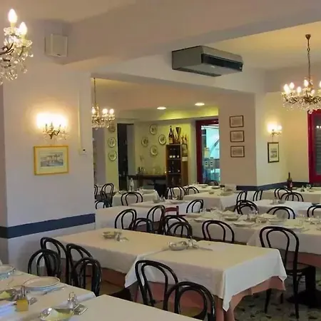 酒店 菲奥瑞拉酒店 2*