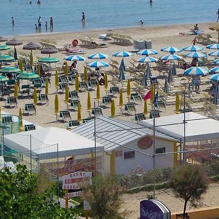 Fiorella Hotel 2*